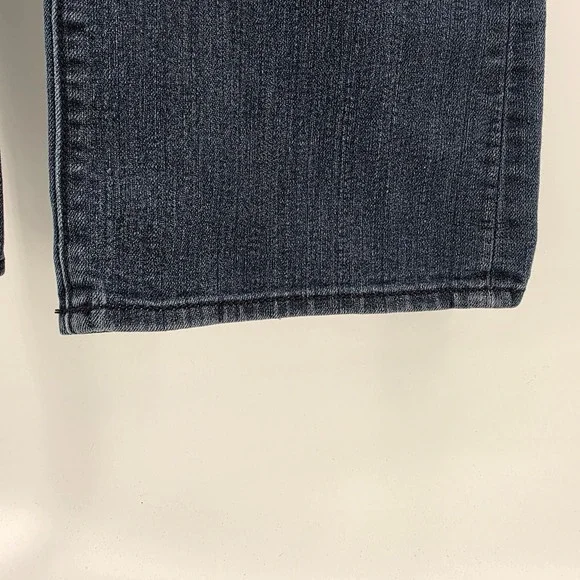 DKNY Womens Size 6 Dark Blue Jeans‎ Straight Casual Classic Comfortable Staple - Picture 6 of 14